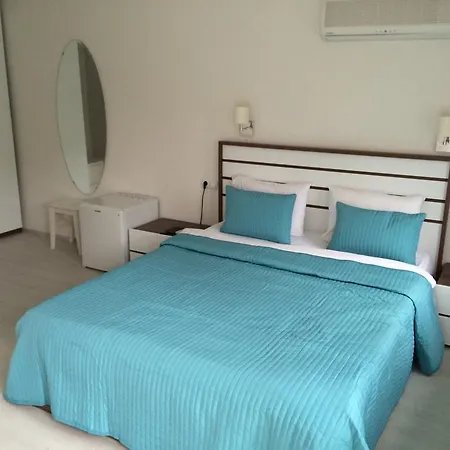 Club Grand Becassier فندق آغفا