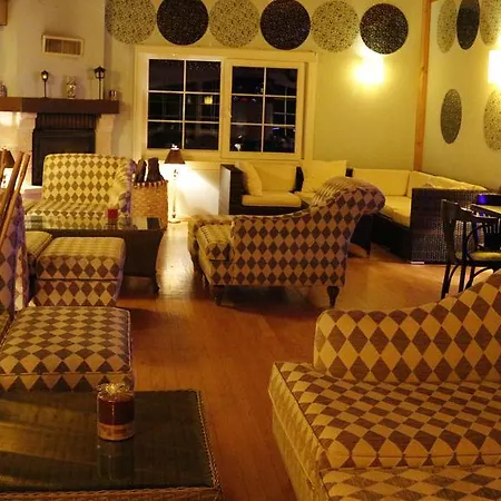 Club Grand Becassier آغفا