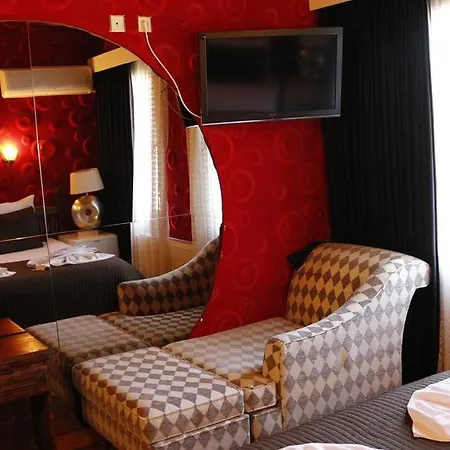 Club Grand Becassier فندق آغفا