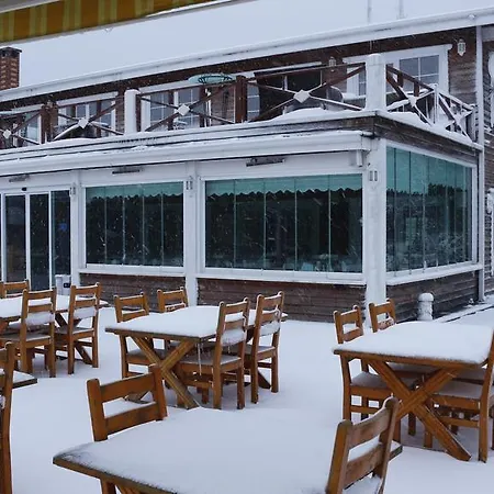Club Grand Becassier فندق آغفا