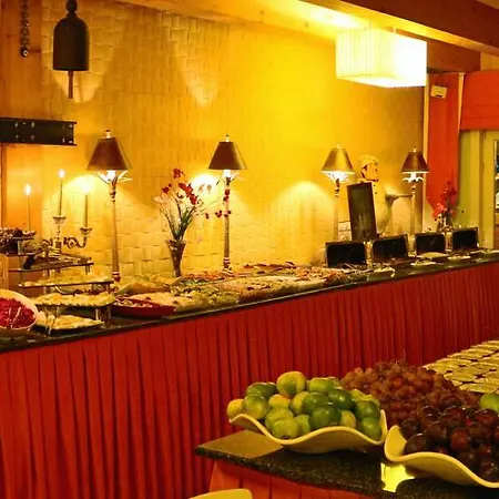 ホテル Club Grand Becassier