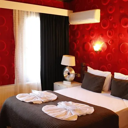 Club Grand Becassier Hotel